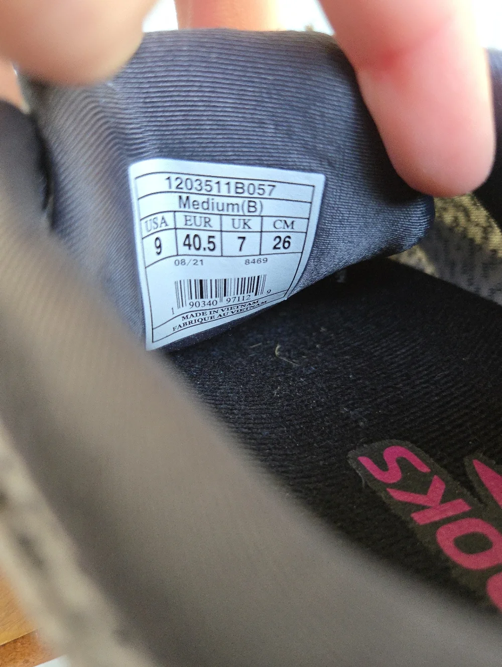 Brooks Trace Sneakers